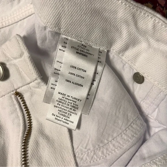 Good American White High Rise Mom Jean - Picture 4 of 10